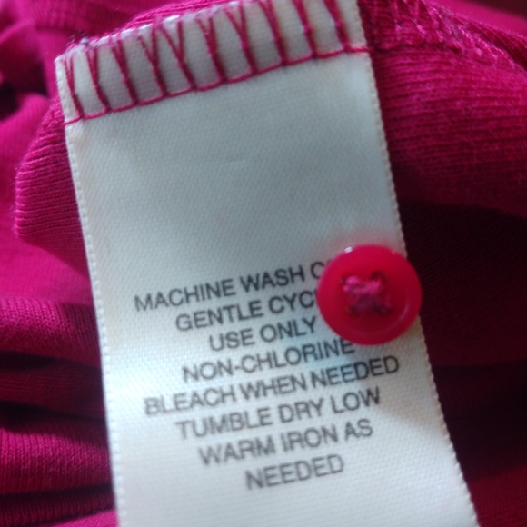 St.Johns Bay Woman Red Tee - Picture 7 of 7